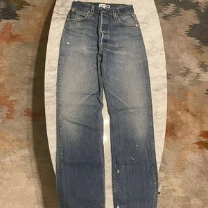 RE/DONE High Rise Loose vintage Levi’s sz 25